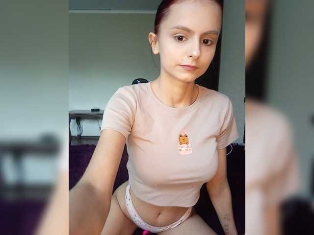 Εκπομπές οθόνης Sweet-bitch69