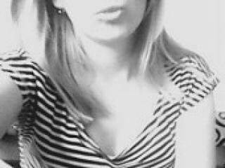 Ερωτική συνομιλία μέσω βίντεο sweetal