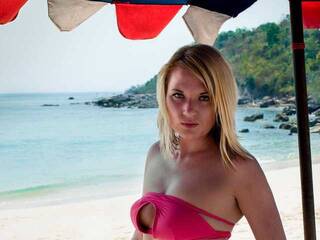 Ερωτική συνομιλία μέσω βίντεο sweetanny