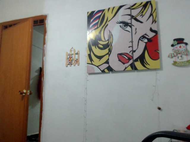 Εκπομπές οθόνης sweetdaniela6