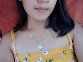 Ερωτική συνομιλία μέσω βίντεο SweetGirl099