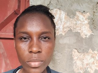 Ερωτική συνομιλία μέσω βίντεο SweetHal