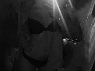 Ερωτική συνομιλία μέσω βίντεο sweetkissaa