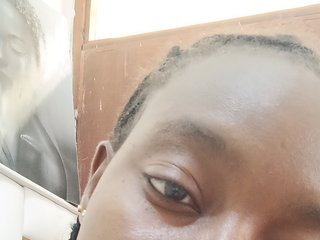 Ερωτική συνομιλία μέσω βίντεο Sweetlauraz1