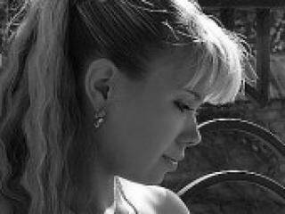 Ερωτική συνομιλία μέσω βίντεο sweetlilia