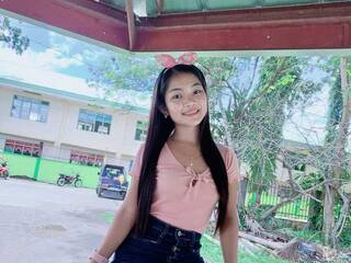 Ερωτική συνομιλία μέσω βίντεο SweetMae21