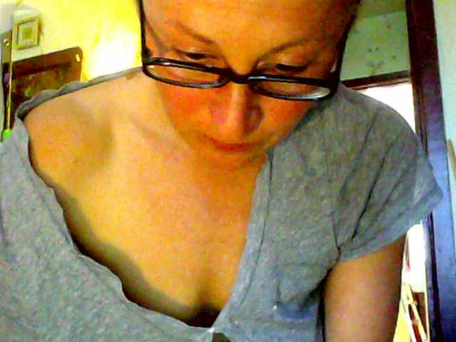 Εκπομπές οθόνης SweetNusya