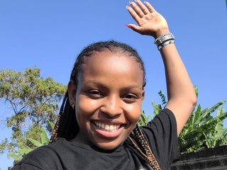 Ερωτική συνομιλία μέσω βίντεο Sweetrose