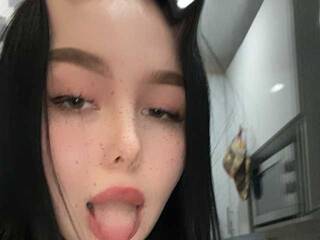 Ερωτική συνομιλία μέσω βίντεο Sweetsha