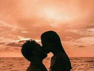 Ερωτική συνομιλία μέσω βίντεο sweetsuck69