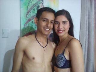 Ερωτική συνομιλία μέσω βίντεο sweetycouplex