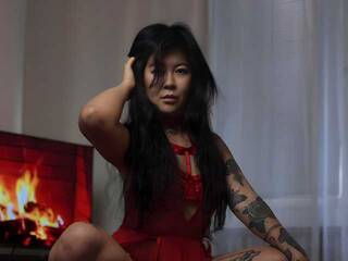 Ερωτική συνομιλία μέσω βίντεο SweetyLaura