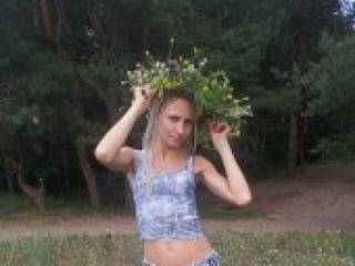 Ερωτική συνομιλία μέσω βίντεο swethelen