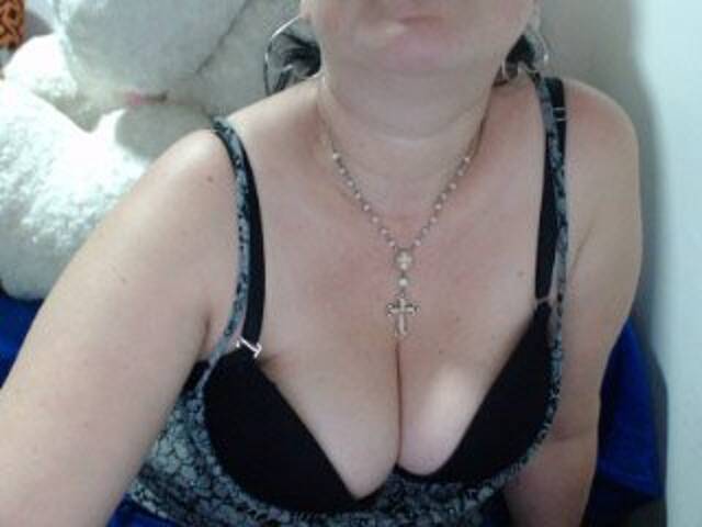 Εκπομπές οθόνης SwetValentina