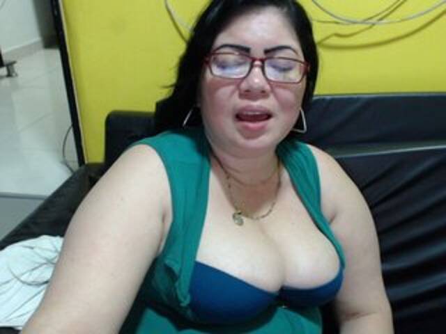 Εκπομπές οθόνης SwetValentina