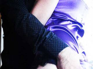 Ερωτική συνομιλία μέσω βίντεο T11ntED