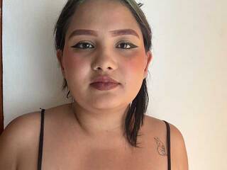 Ερωτική συνομιλία μέσω βίντεο taliaecheverr