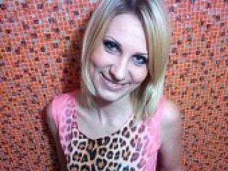 Ερωτική συνομιλία μέσω βίντεο tallana