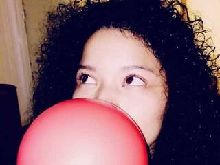 Ερωτική συνομιλία μέσω βίντεο Tamara24p