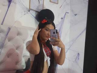 Ερωτική συνομιλία μέσω βίντεο TamaraRosy