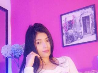 Ερωτική συνομιλία μέσω βίντεο taniasweet