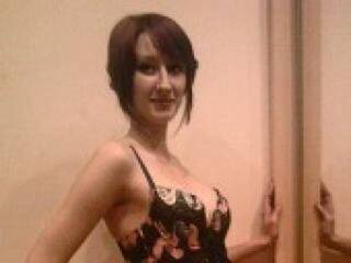 Ερωτική συνομιλία μέσω βίντεο tanitkaxs