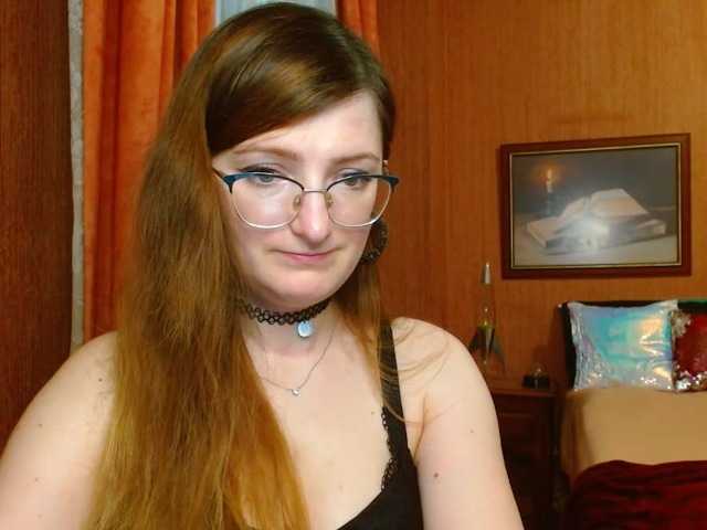 Φωτογραφίες tastyAriel Sweet and yet dang naughty ;) #innocentface #sweet #petite #glasses #fetish #natural #domina #teaser #cfmn #joi #cei #cbt #sph