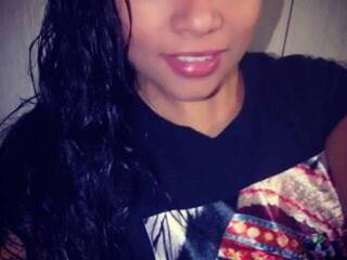 Ερωτική συνομιλία μέσω βίντεο TaylorCandy