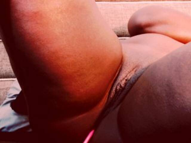 Εκπομπές οθόνης TaylorEbony