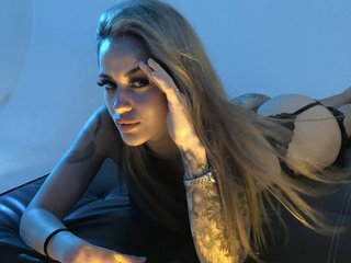 Ερωτική συνομιλία μέσω βίντεο TaylorKnapp
