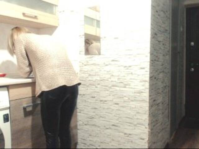 Εκπομπές οθόνης PlayGirlKiss