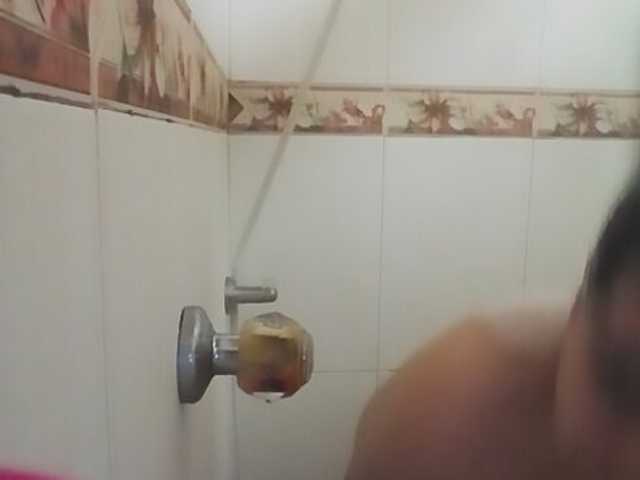 Εκπομπές οθόνης tifanydaniel