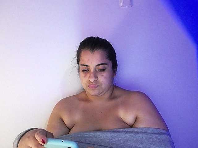 Εκπομπές οθόνης tifanydaniel