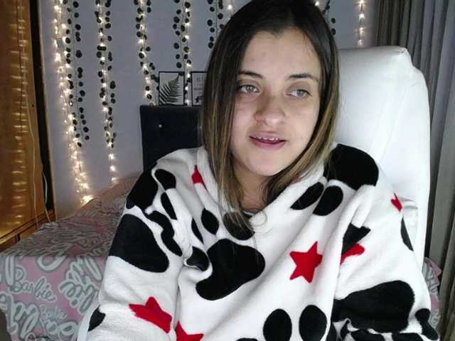 Εκπομπές οθόνης tifanydaniel