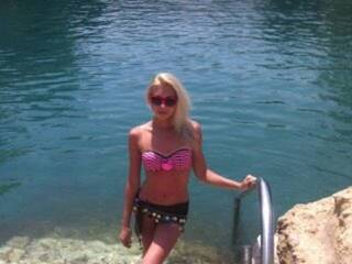 Ερωτική συνομιλία μέσω βίντεο tina0208