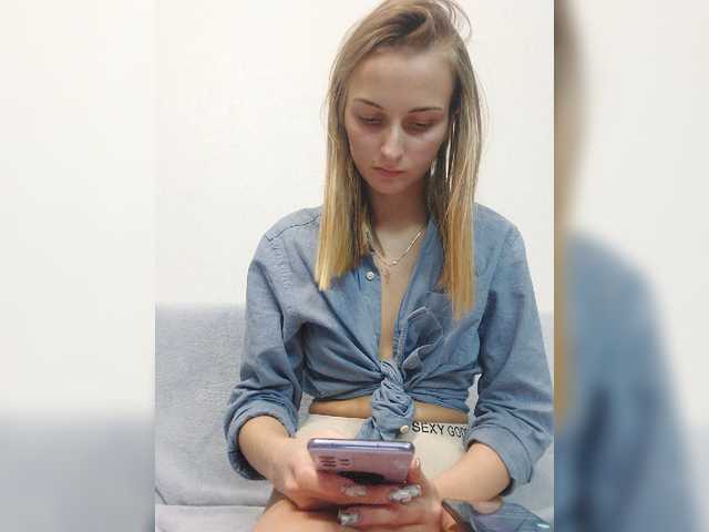 Εκπομπές οθόνης tina3711