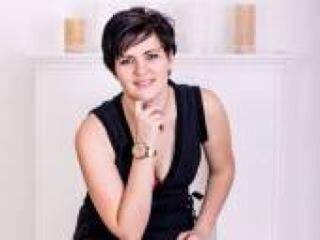 Ερωτική συνομιλία μέσω βίντεο tinastars