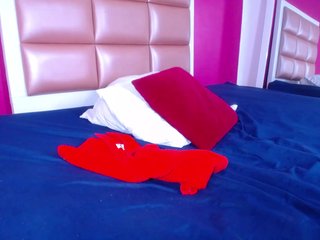 Ερωτική συνομιλία μέσω βίντεο tiny-veronica