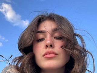 Ερωτική συνομιλία μέσω βίντεο TinyMollys