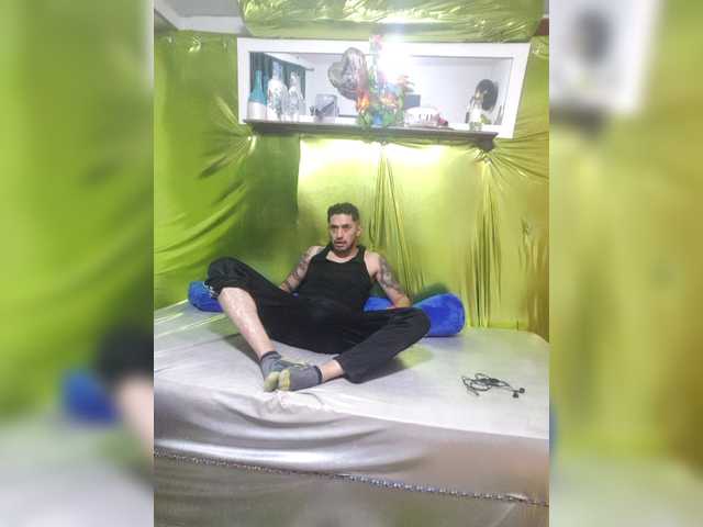 Εκπομπές οθόνης littlepornstars