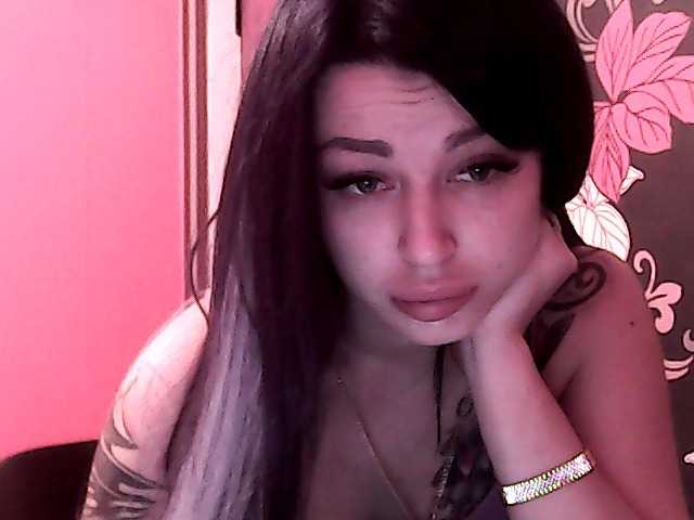 Εκπομπές οθόνης Torydoll666