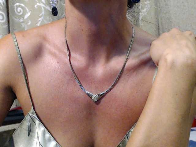 Εκπομπές οθόνης Tropikanka