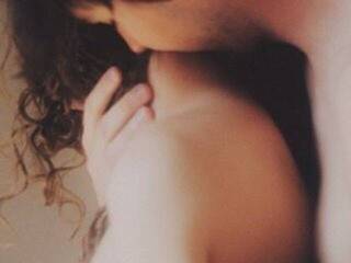 Ερωτική συνομιλία μέσω βίντεο Twinstu2