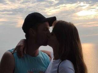 Ερωτική συνομιλία μέσω βίντεο Twixi69