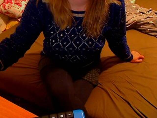 Εκπομπές οθόνης uc4y_cekc