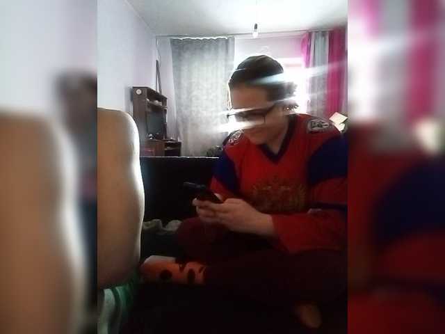 Εκπομπές οθόνης Ulia16