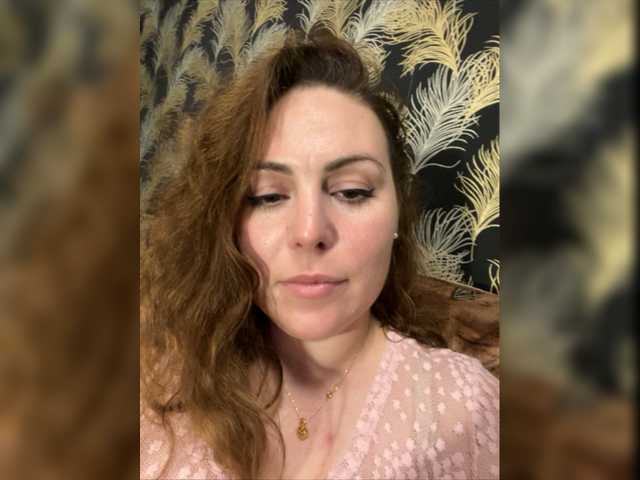 Εκπομπές οθόνης Super_Lady