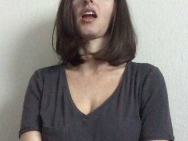 Εκπομπές οθόνης uniquebrunett