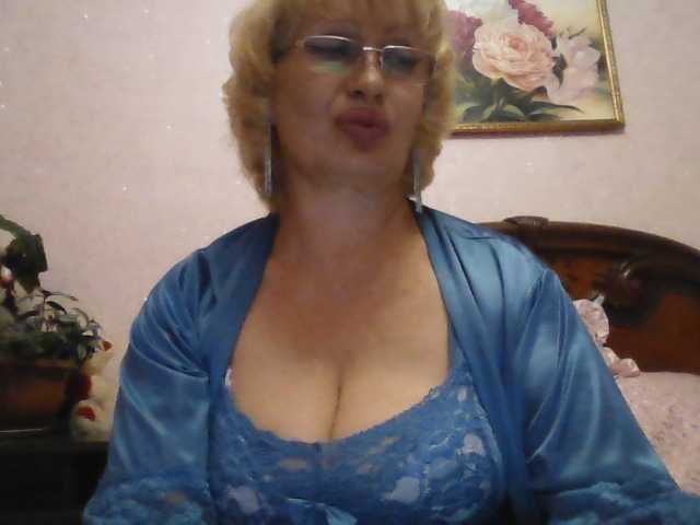 Φωτογραφίες _mamasita_ Greetings, my dears: * Welcome im my room. I will be glad to your attention and gifts :)