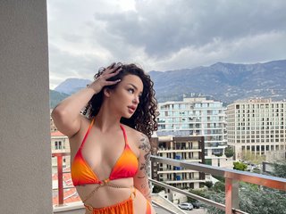Ερωτική συνομιλία μέσω βίντεο urdollbella